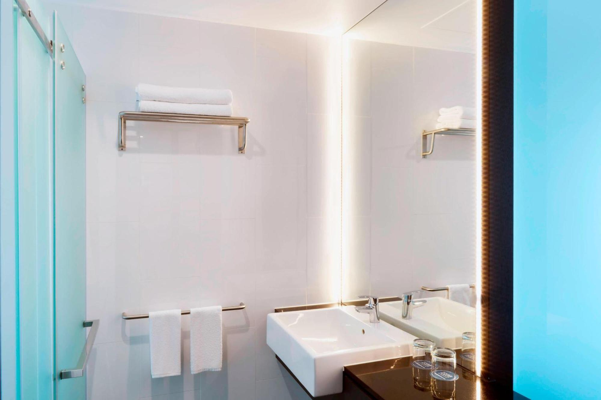 Four Points By Sheraton Hotel