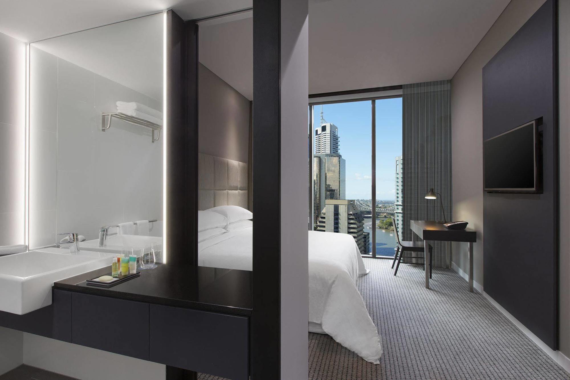 Four Points By Sheraton Hotel
